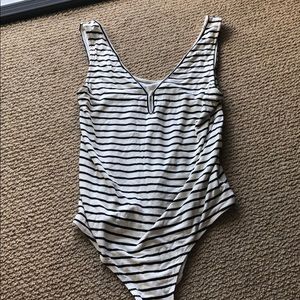American Eagle 🦅 Striped Bodysuit